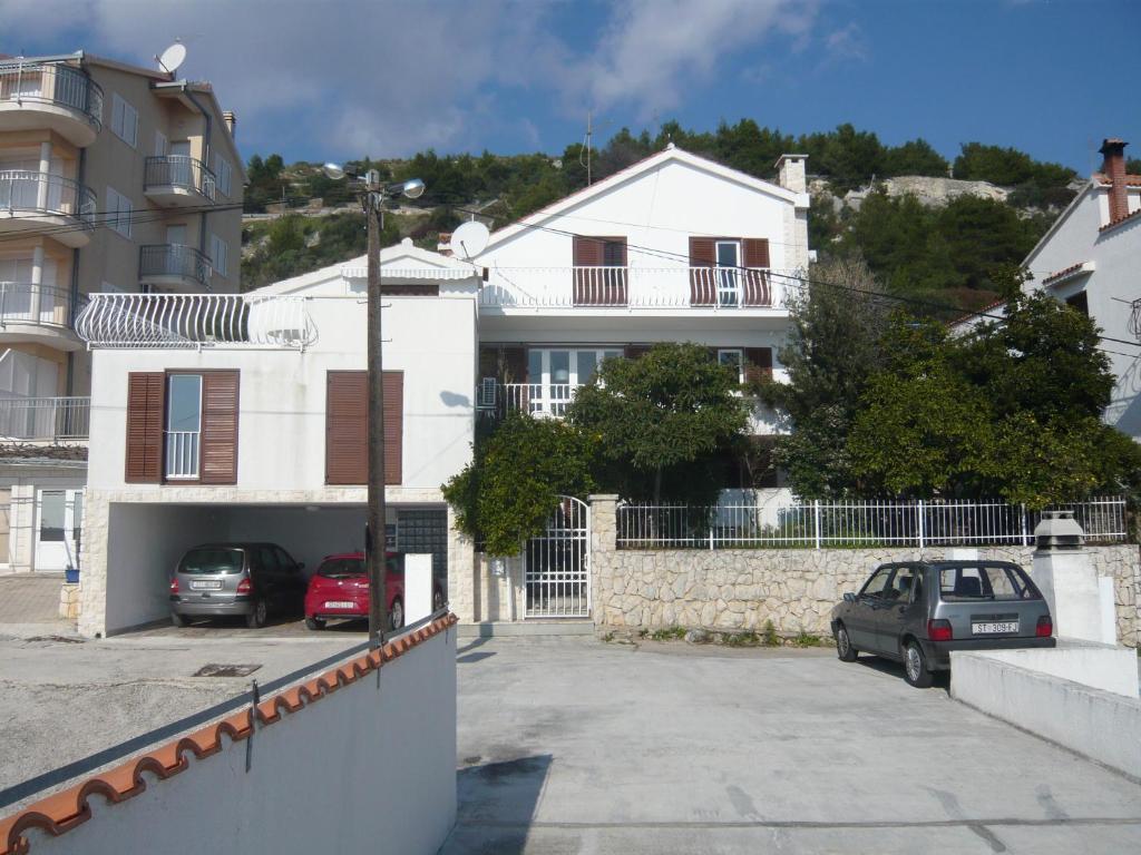 G&B Apartments Trogir Eksteriør bilde