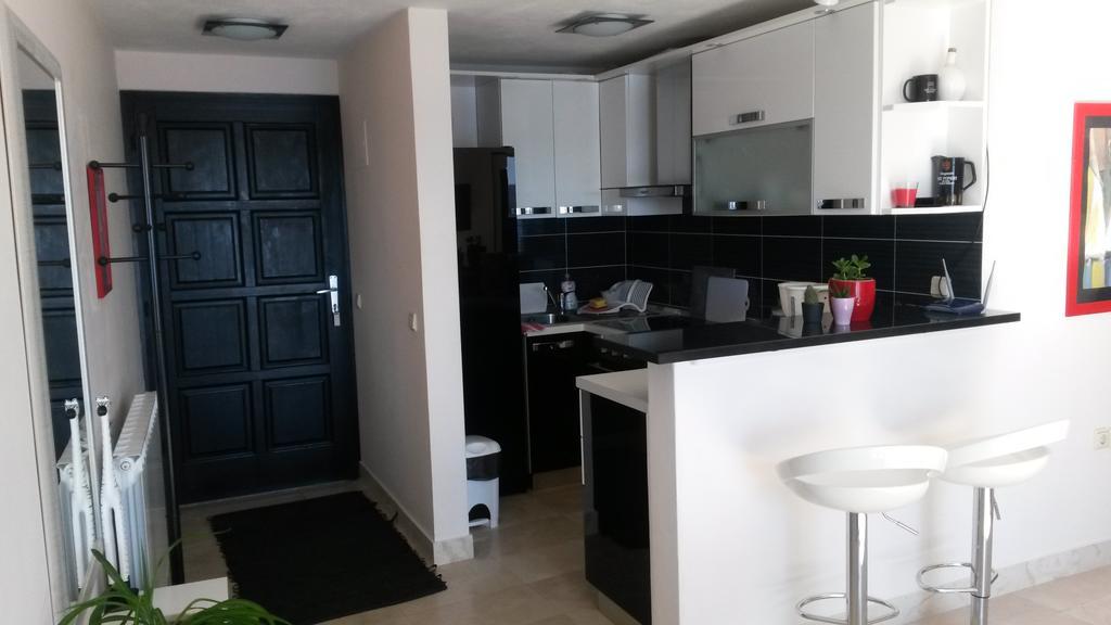 G&B Apartments Trogir Eksteriør bilde